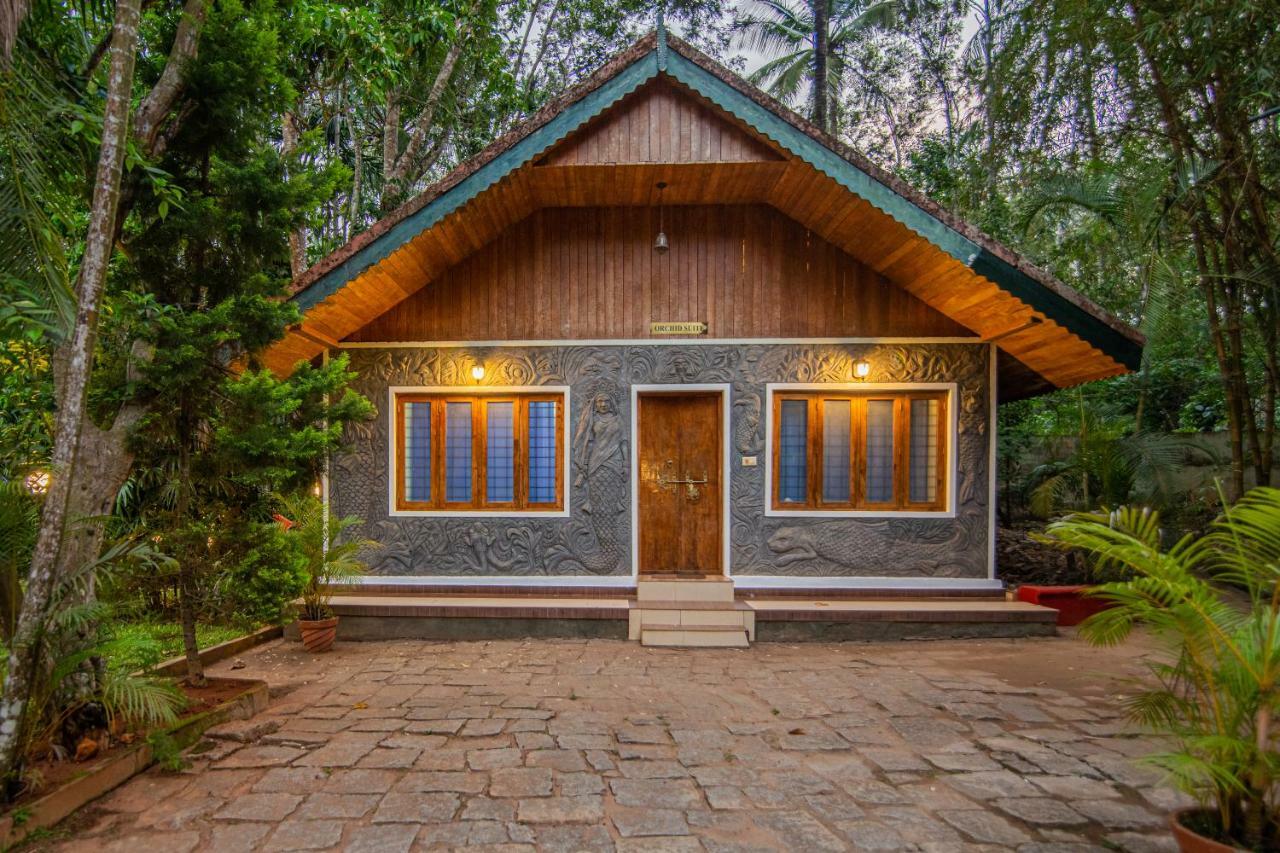 Orchid Trails Resort Салтэн-Батери Экстерьер фото