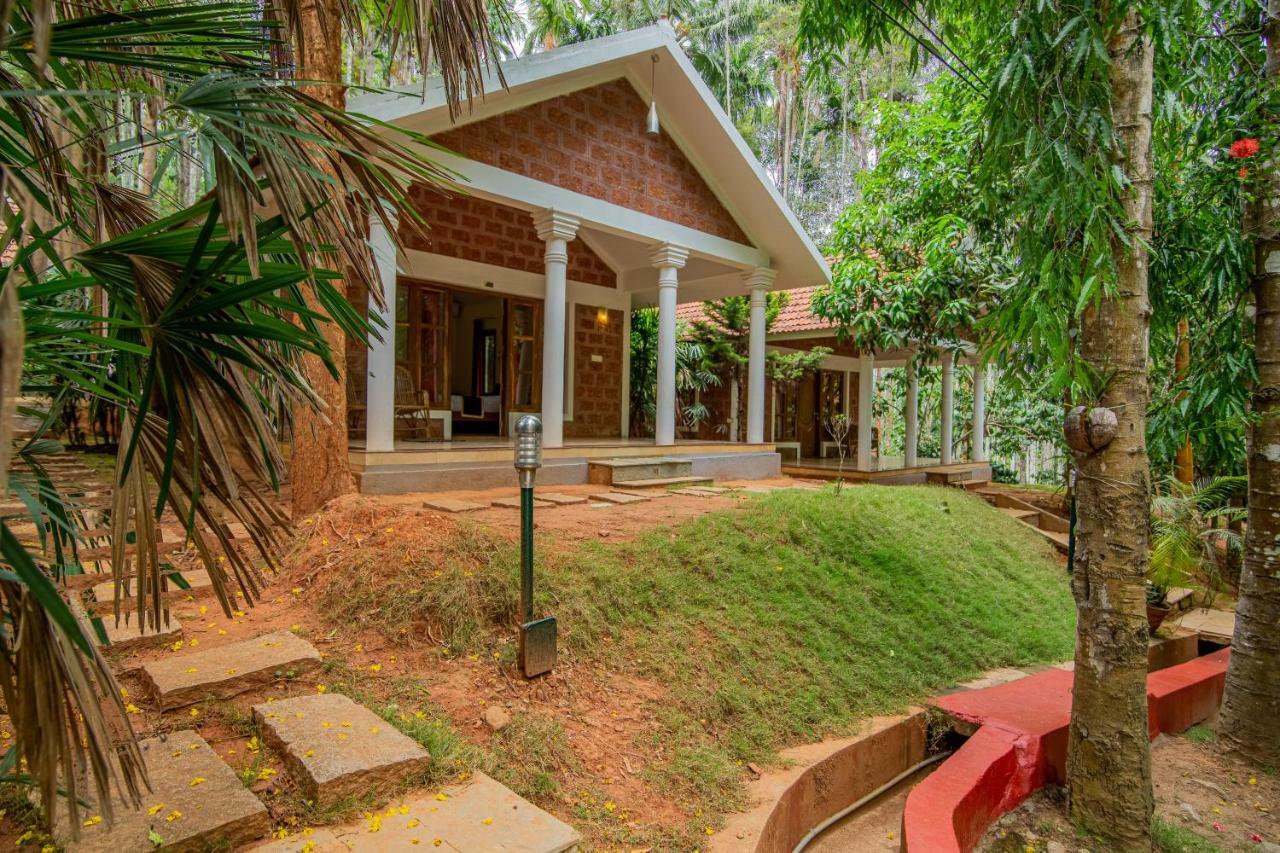 Orchid Trails Resort Салтэн-Батери Экстерьер фото