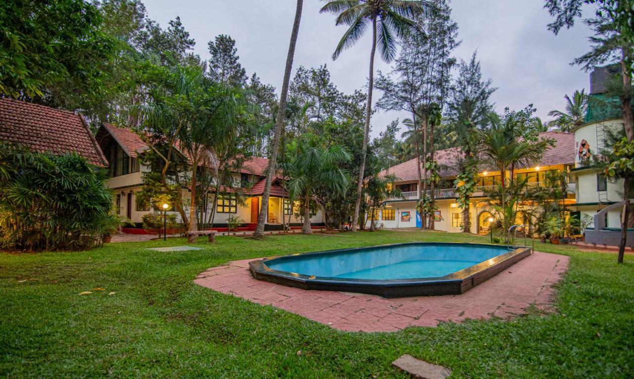 Orchid Trails Resort Салтэн-Батери Экстерьер фото